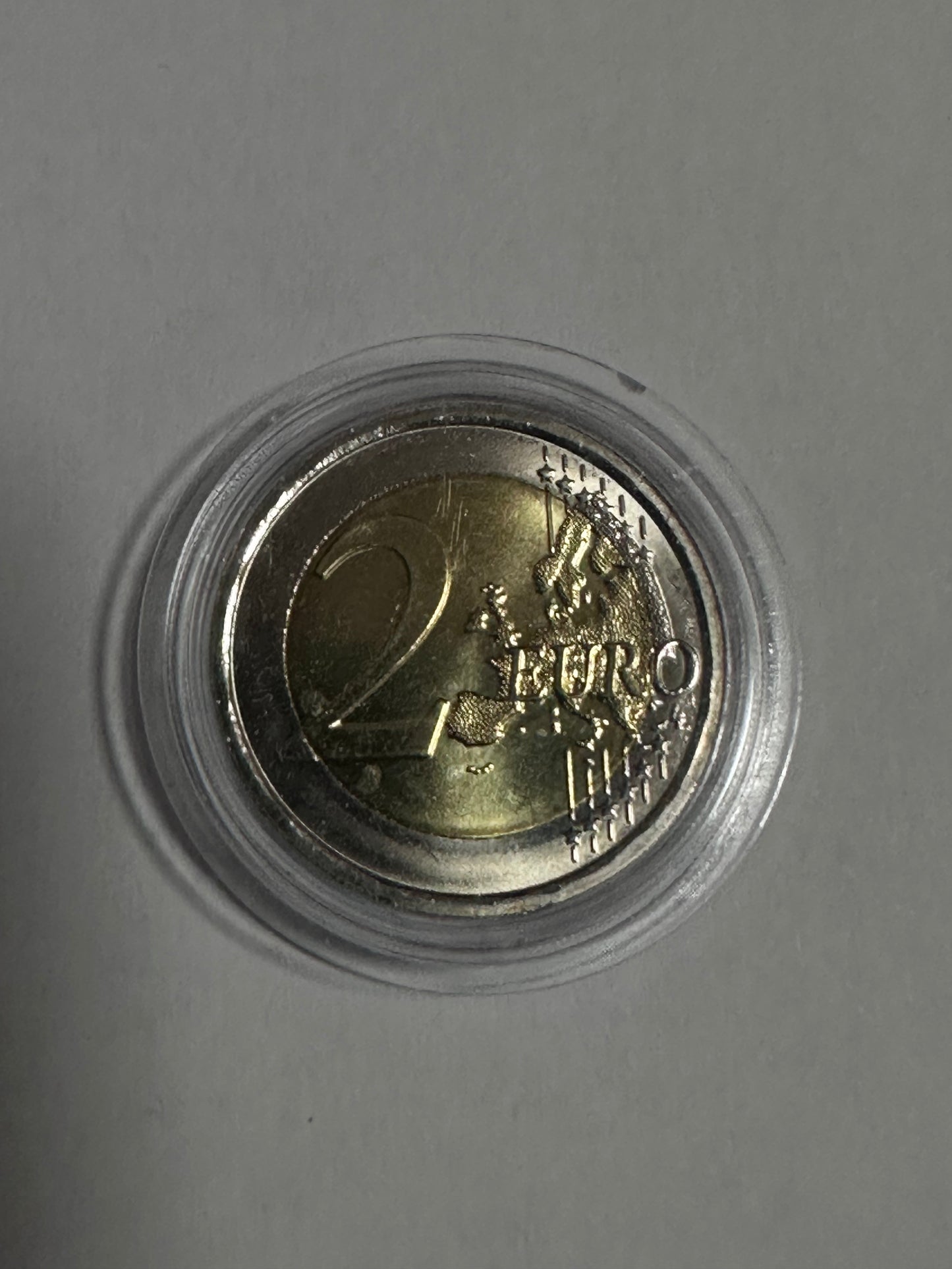 2 euros San Marino 2022 y Sagrada Familia Barcelona en Color