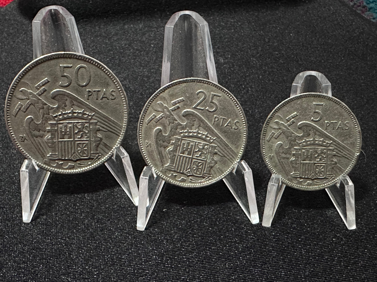 5, 25 y 50 pesetas Franco 1957 B.A