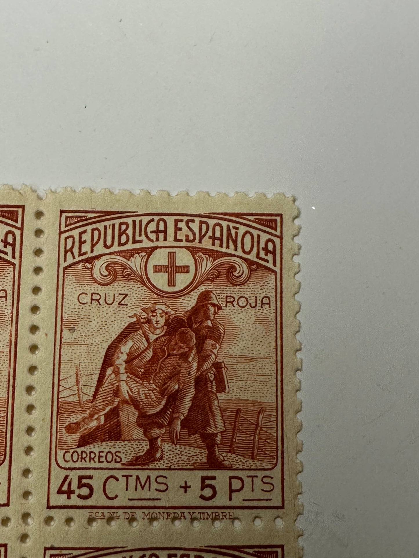 Edifil 767 (45 cents + 5 pts)