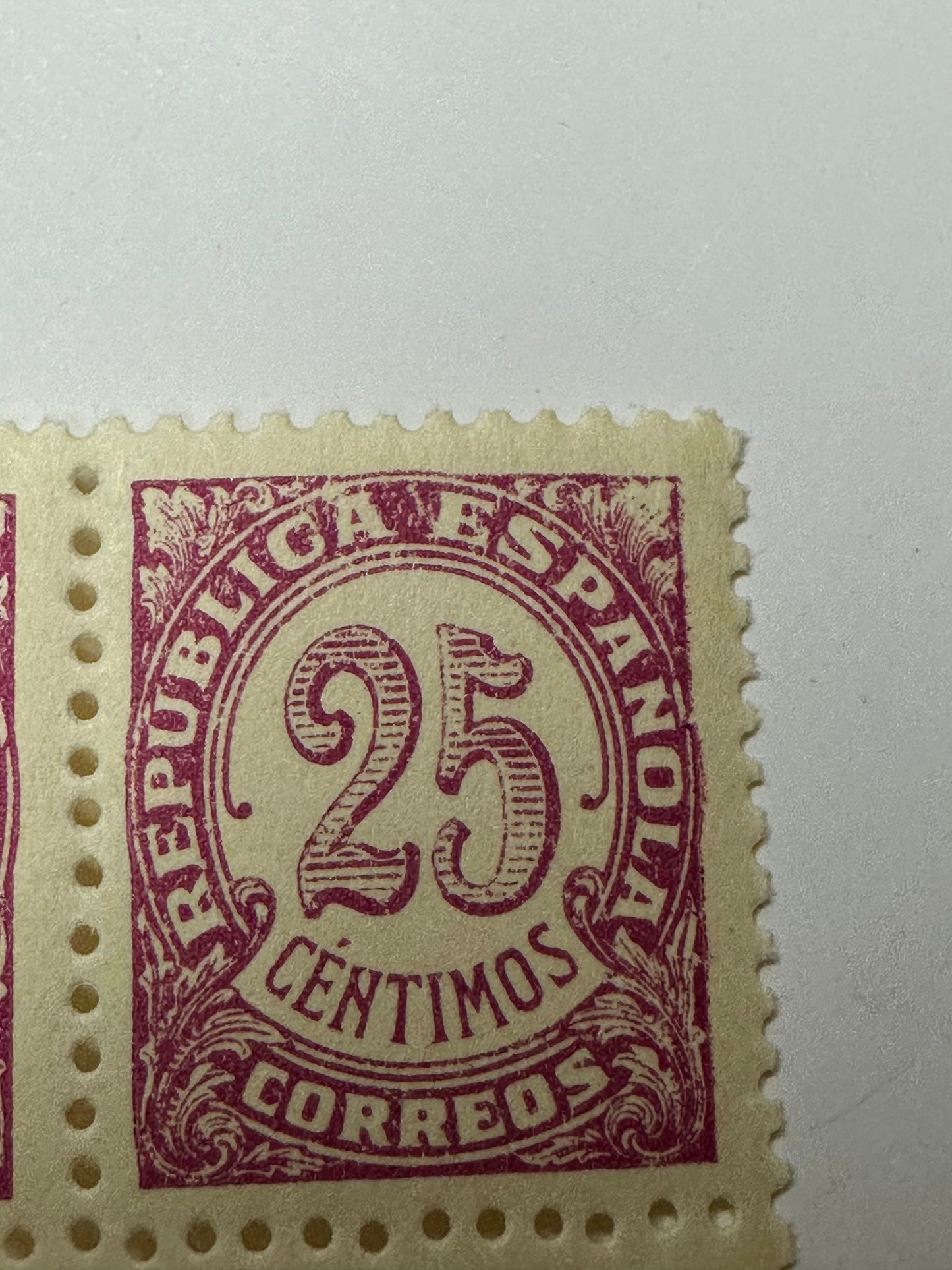Edifil 749 (25 cents)