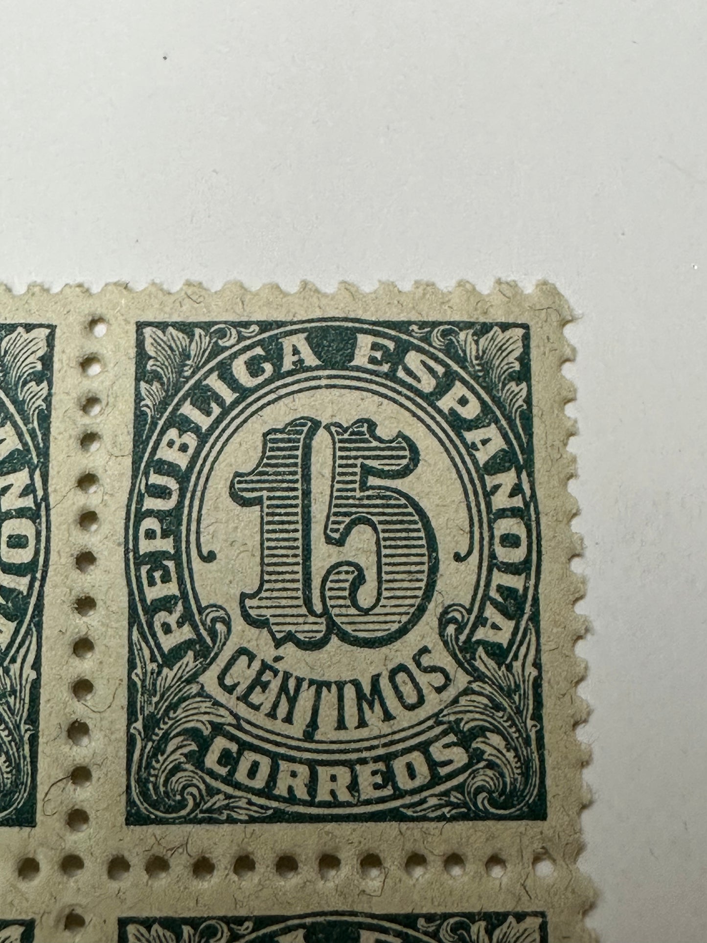 Edifil 747 (15cents)