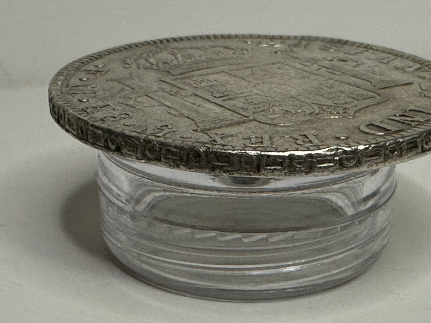 8 reales Carlos 3 1772 Mexico Invertidos