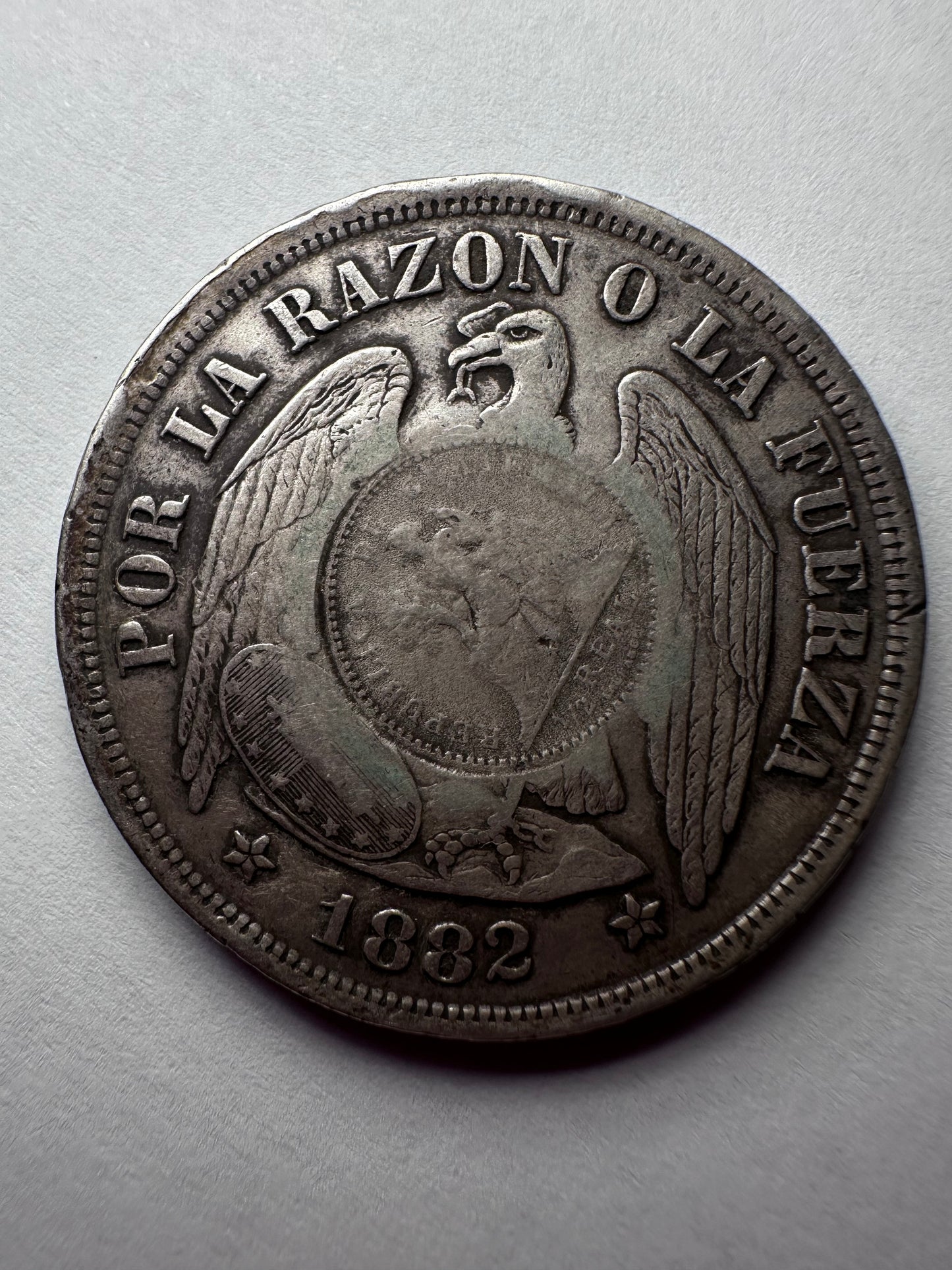 1 Peso Chile 1882 con Resello de Guatemala